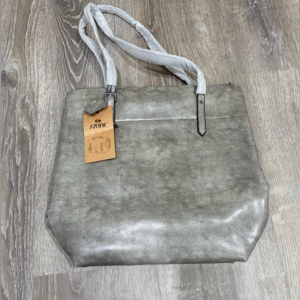 Used shoulder bag